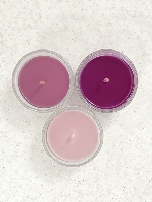 Blackberry candle color