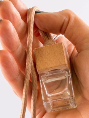 Flacone profumato per auto 5 ml quadrato - Img 3
