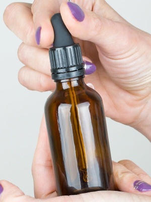 Glass dropper Black for 50 ml DIN18 bottles - Img 4