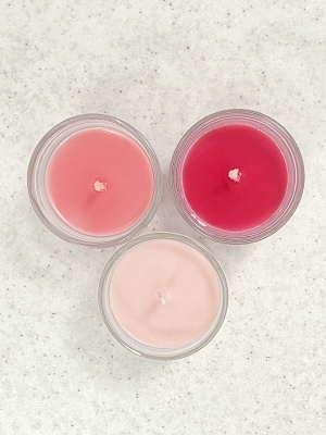 Red candle color