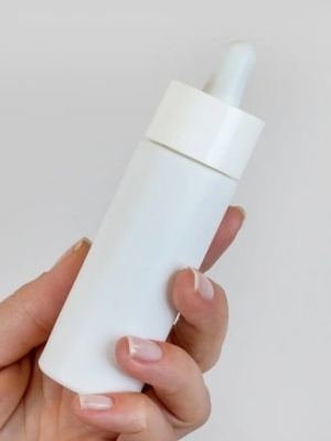 Flacon en verre Slim AK 30 avec pipette - Img 1