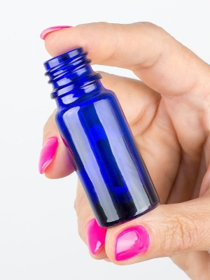 Glass bottle Royalblue DIN18, 10 ml