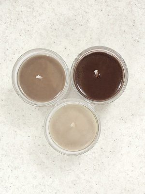 Brown candle color
