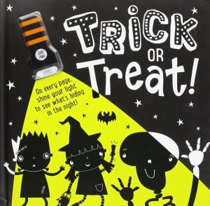 Trick or Treat - With flat torch to light up pages #BK084 - Img 1