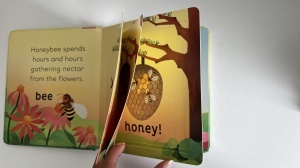 Three Step Stories: In the Garden - Lift the Flaps #BK492 - Img 3