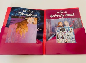 🌈Oferta Zilei❗️ Disney Frozen 2: Read & Play Activity Pack (Story book, Activity book, Figurines, Poster, Sticker) #BK220 - Img 3