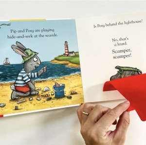 Pip and Posy: Where are you? - At the Seaside- Felt Flaps, Axel Scheffler #BK536 - Img 6