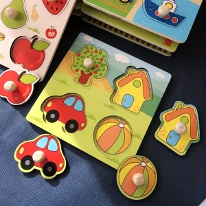Puzzle Incastru din Lemn cu 4 Butoni - Model Oras #JJ5295 - Img 3
