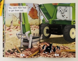Thomas & Friends: Thomas and the Trams - Reading Ladder Level 1 #BK194 - Img 9
