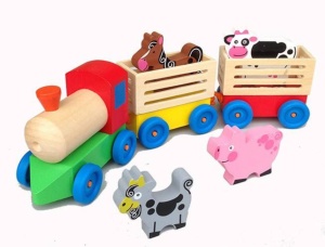 Trenulet din Lemn cu Animale, Locomotiva si 2 Vagoane, 40 cm, Multicolor #JJ5407