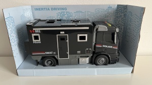 Camion de Politie SWAT cu Lumini, Sunete, Frictiune si Usi care se Deschid, 27 cm #JJ5472 - Img 8
