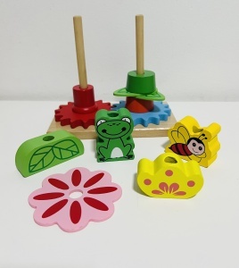 Jucarie Montessori din Lemn de Sortate si Stivuire cu 2 Coloane, figurine Albinuta si Broscuta #JJ5464 - Img 4
