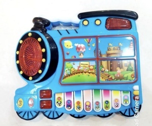 Jucarie muzicala Pian interactiv, forma de Trenulet, cu lumini #JJ5250
