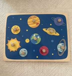 Puzzle Incastru Montessori din Lemn cu Maner: Sistemul Solar, 9 piese #JJ5325 - Img 6