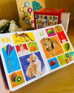 Slipcase: My First Library -3 Books #BK264 - Img 7