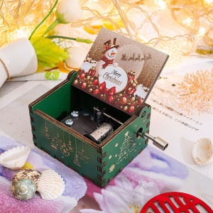 Cutie Muzicala Manuala Vintage, de Craciun, din Lemn, melodie “Merry Christmas” #JJ5329