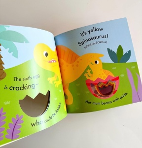Dino -A Cracking Book of Colours -My Peek Through #BK185 - Img 3