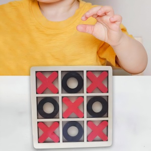 Joc Tic Tac Toe ( X si 0) din Lemn, 9 piese, 15 cm, Negru/ Rosu, #JJ5533 - Img 3