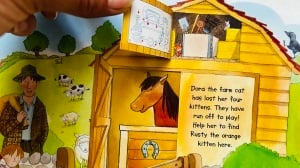 On The Farm: A Friendly Story with Flaps to Lift #BK499 - Img 4