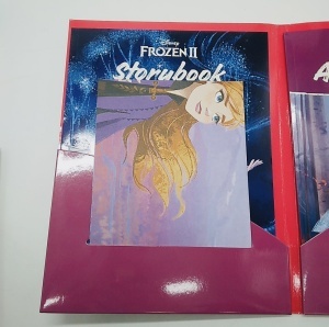 Disney Frozen 2: Read & Play Activity Pack (Story book, Activity book, Figurines, Poster, Sticker) #BK220 - Img 8