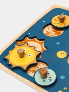 Puzzle Incastru Montessori din Lemn cu Maner: Sistemul Solar, 9 piese #JJ5325 - Img 3