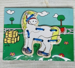 Puzzle din 3 piese de șiretuit din lemn: Căluț #JJ5090 - Img 2