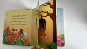 Three Step Stories: In the Garden - Lift the Flaps #BK492 - Img 2