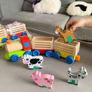 Trenulet din Lemn cu Animale, Locomotiva si 2 Vagoane, 40 cm, Multicolor #JJ5407 - Img 6