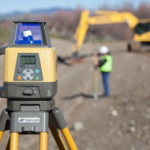 Nivela laser rotativa de constructie multifunctionala RL-200 2S (2 planuri, pantă digitală-2 axe) - Topcon - Img 4
