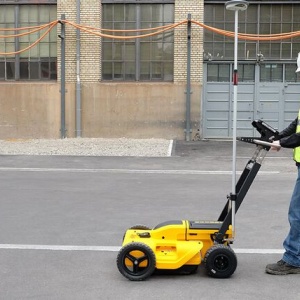 Pachet Surveyor - Scanner de detectie utilitati subterane / Georadar (GPR), Leica DS2000 + tableta CT1000 + suport antena GNSS - Img 4