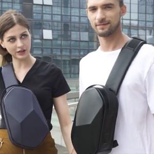 Geanta crossbody, de umar sau de mana tip sling, cu port de incarcare USB 3.0, Bange, 30x11x17 cm, Albastra - Img 5