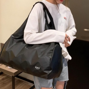 Geanta sport, impermeabila, cu aspect metalic si compartiment pentru incaltaminte, Escalate, 48x20x24 cm, Neagra - Img 5