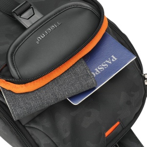 Geanta de umar sau de piept, din material impermeabil antizgariere, TIGERNU, 19x9x33 cm, Neagra camuflaj - Img 5
