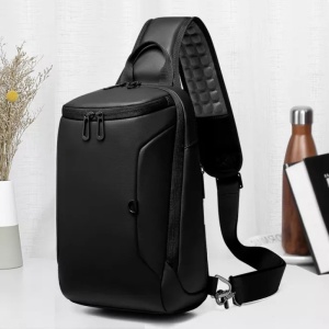Geanta de umar, de piept sau de mana, impermeabila, cu port de incarcare USB, GETICS, 31x20x12 cm, Neagra - Img 5