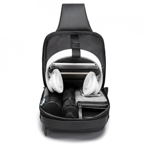 Rucsac crossbody/de umar casual, impermeabil, cu port de incarcare USB si compartiment casti, Bange, Negru - Img 5