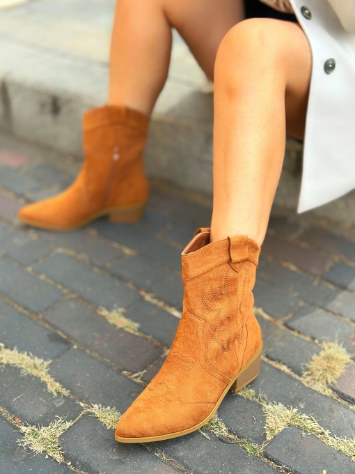 Ciocate Dama / CCC Camel PN