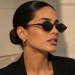 Ochelari de soare dama - negru 64C