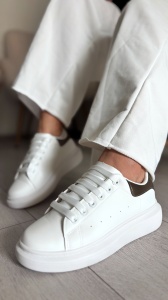 Adidași damă albi MCA W/Gun - Img 3