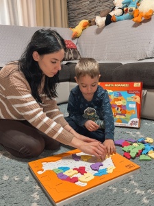 Harta Romaniei - Puzzle din Spuma Eva cu Judete, Resedintele lor si Aventuri Culturale - Img 6
