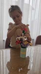 Set Constructie Flori cu Vaza 8 in1 - Img 11