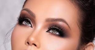 Make-Up