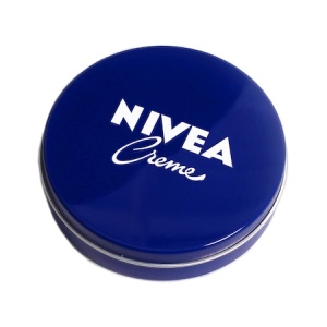Crema hidratanta pentru orice tip de piele, 30 ml, Nivea