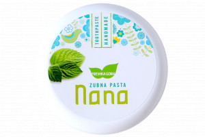 Zubna pasta Nana