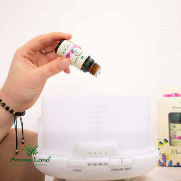 ulei aromaterapie Claritate într-un difuzor ultrasonic Aroma Land