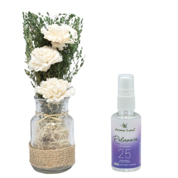 Aranjament floral Natur în vas de sticlă + spray cadou Lavanda