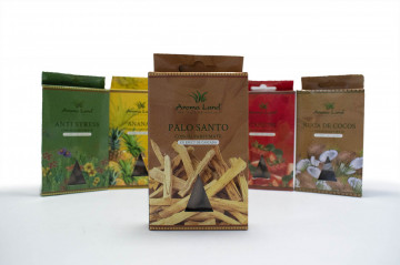 Conuri parfumate backflow cu aroma de palo santo