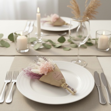 Aranjament floral Mini Bouquet Pink potrivit pentru marturii la evenimente memorabile