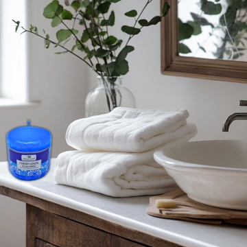Lumanare parfumata Fresh Linen pentru relaxare si prospetime zilnica