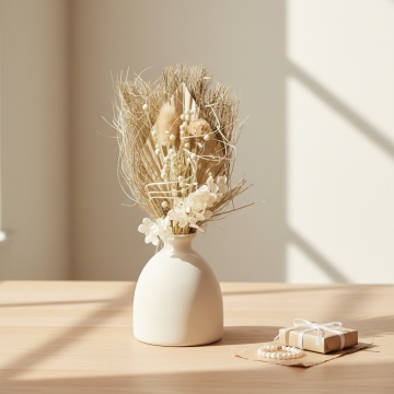 aranjament decorativ White Bliss cu flori uscate naturale pentru interior
