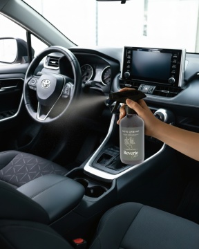 spray auto cu aroma fresh pentru atmosfera pozitiva